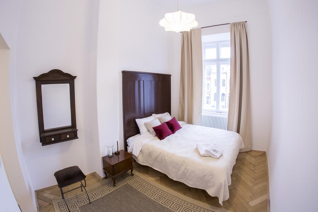 Neo Apartment Eroilor Kolozsvár Kültér fotó